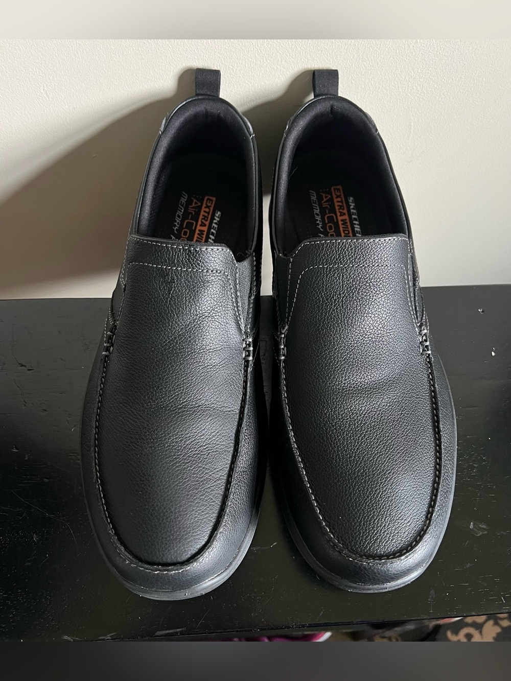 Skechers Harper Forde Black Extra Wide Fit Men's Slip On Shoes Loafers Size 11.5
